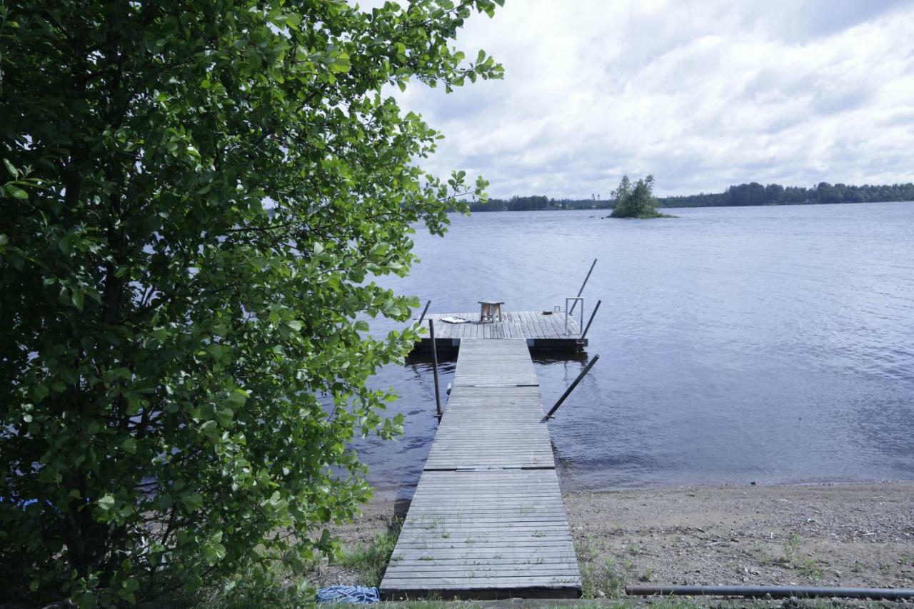 Holiday Lakefront House Villa Bjorkoby Bagian luar foto